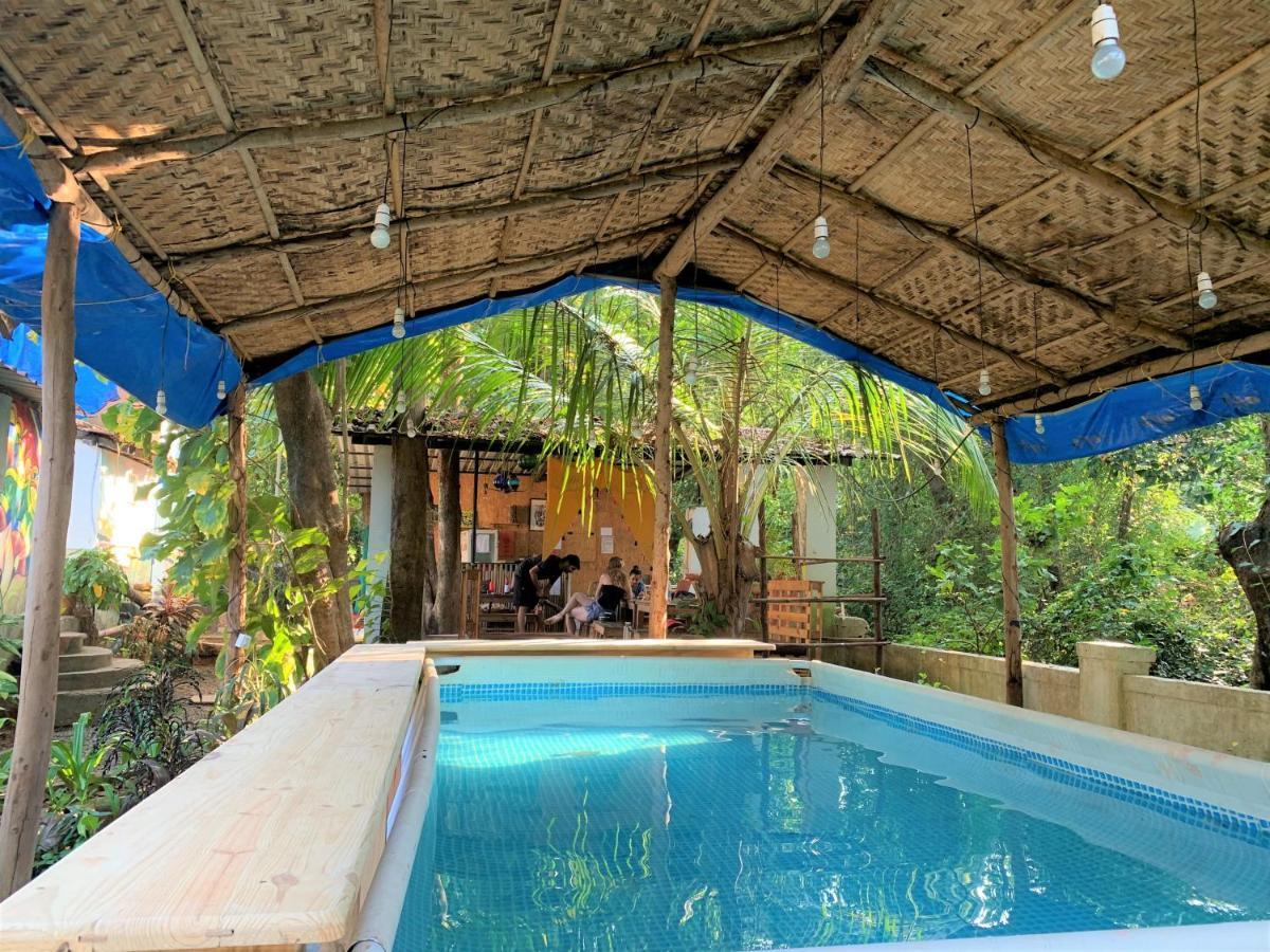Folklore Hostel Goa 瓦加托 外观 照片